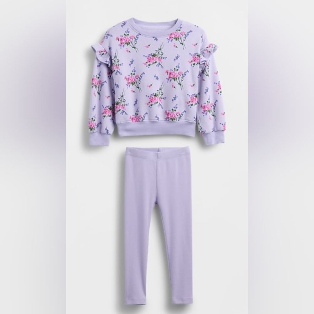 NWT gap baby & toddler Sweatshirt &leggings set size 6-12M